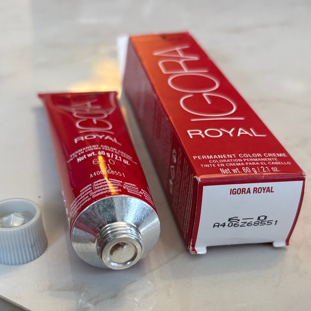 IGORA ROYAL Permanent Hair Color Creme - 6-0 (2nd photo for colour reference)